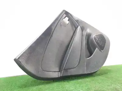 Pezzo di ricambio per auto di seconda mano rivestimento portiera posteriore sinistra per renault captur 1.2 tce energy riferimenti oem iam 829a11902r  