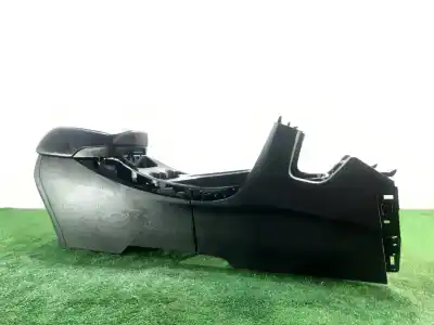 Pezzo di ricambio per auto di seconda mano bracciolo centrale per hyundai santa fe (dm) tecno 4wd 197 cv / 145 kw riferimenti oem iam 846202w000