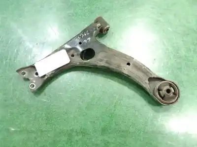 Автозапчасти б/у ПЕРЕДНИЙ ПРАВЫЙ НИЖНИЙ РЫЧАГ ПОДВЕСКИ за TOYOTA COROLLA (E12)  ссылки OEM IAM 4806912171  