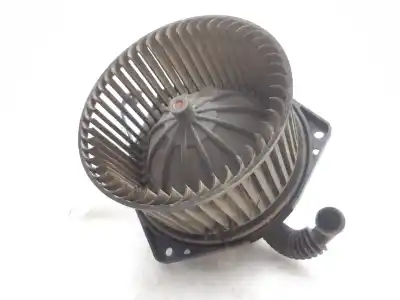 Pezzo di ricambio per auto di seconda mano VENTOLA RISCALDAMENTO per NISSAN VANETTE CARGO  Riferimenti OEM IAM 272207C302  