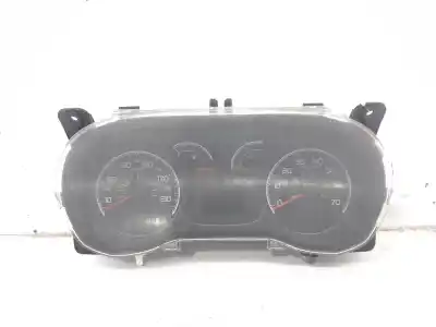 Peça sobressalente para automóvel em segunda mão quadrante por fiat doblo active referências oem iam 51867720  