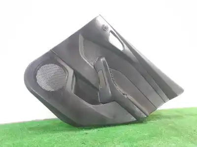 Peça sobressalente para automóvel em segunda mão FORRA / REVESTIMENTO DA PORTA TRASEIRA DIREITA por FORD FOCUS LIM. (CB8)  Referências OEM IAM BM51A27406A  