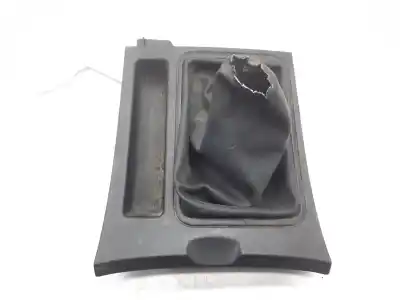 Peça sobressalente para automóvel em segunda mão forra da alavanca de velocidades por mazda 3 berlina (bk) 2.0 crdt sportive referências oem iam br5v64340d