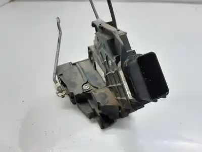 Peça sobressalente para automóvel em segunda mão fechadura da porta traseira direita por mazda 3 berlina (bk) 2.0 crdt sportive referências oem iam bp4k72310e