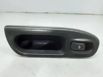 Автозапчастина б/у передній правий віконний вимикач для renault scenic (ja..) 1.4 16v authentique посилання на oem iam 7700432962