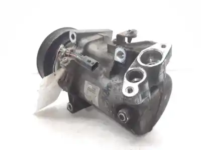 Peça sobressalente para automóvel em segunda mão compressor de ar condicionado a/a a/c por nissan note (e12) acenta 90 cv / 66 kw referências oem iam 926003vc6b  