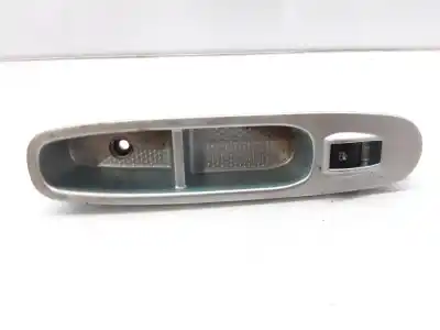 Peça sobressalente para automóvel em segunda mão botão / interruptor elevador vidro dianteiro direito por fiat punto (199) easy referências oem iam 735500049