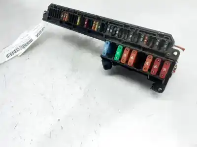 Peça sobressalente para automóvel em segunda mão caixa de fusíveis e relés por bmw serie 5 berlina (e60) 520d referências oem iam 695733002