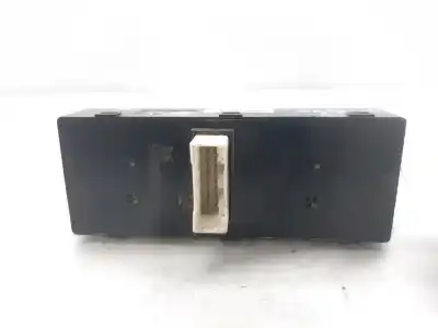 Second-hand car spare part left front power window switch for ssangyong tivoli line 4x2 oem iam references 8581135000  