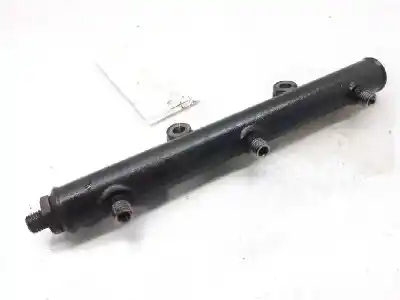 Pièce détachée automobile d'occasion RAMPE D'INJECTEUR pour LAND ROVER RANGE ROVER SPORT  Références OEM IAM 4R8Q9D280BB  