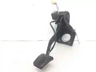 Pièce détachée automobile d'occasion pédale de frein pour hyundai i30 comfort références oem iam 328001h105