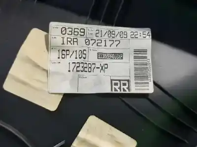 Pièce détachée automobile d'occasion garniture de porte arrière droite pour hyundai i30 comfort références oem iam 1723287xp