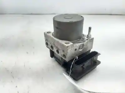 Second-hand car spare part abs for renault clio ii fase ii (b/cb0) authentique 58 cv / 43 kw oem iam references 8200229137