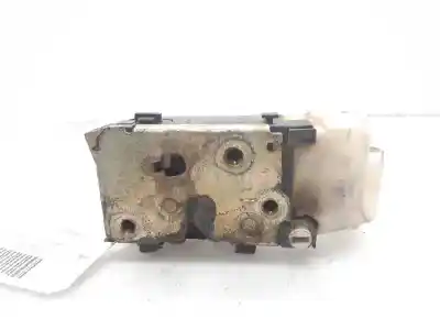 Pezzo di ricambio per auto di seconda mano serratura porta posteriore destra per lancia lybra berlina 1.9 jtd cat riferimenti oem iam 0046768176  