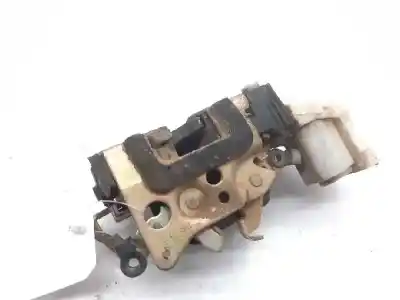 Pezzo di ricambio per auto di seconda mano serratura porta posteriore destra per lancia lybra berlina 1.9 jtd cat riferimenti oem iam 0046768176  