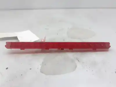 Peça sobressalente para automóvel em segunda mão farolim de travão central por skoda fabia (5j2 ) young referências oem iam 5j6945097fkz