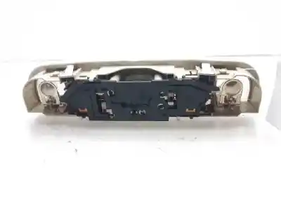 Автозапчасти б/у внутренний свет за audi a6 c6 (4f2) 2.4 ссылки oem iam 4f0947111