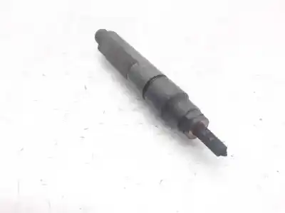 Second-hand car spare part injector for renault megane i fase 2 grandtour (ka..) 1.9 dti rxe ka0n oem iam references 7700112883  