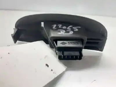 Second-hand car spare part right front power window switch for renault megane i scenic (ja0) 1.6 16v kaleido 107 cv / 79 kw oem iam references 7700429071  