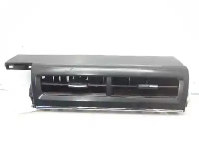Second-hand car spare part air ventilation grille for toyota prius (nhw30) plug-in hybrid advance oem iam references 5567047170