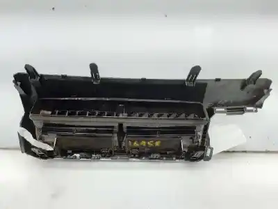 Автозапчастина б/у аераційна решіта для toyota prius (nhw30) plug-in hybrid advance посилання на oem iam 5567047170  