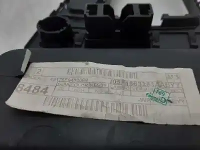 Автозапчасти б/у накладка рычага передач за seat leon (5f1) 2.0 tdi ссылки oem iam 5f1863283a  