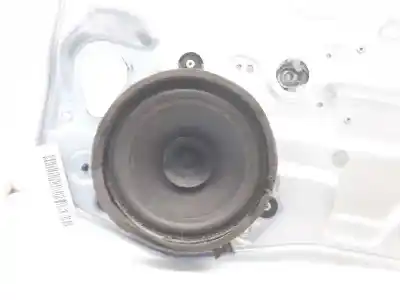 Peça sobressalente para automóvel em segunda mão elevador de vidros dianteiro direito por volvo s40 berlina 2.0 d kinetic referências oem iam 8679081