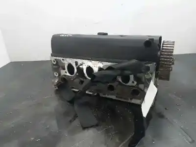 Pièce détachée automobile d'occasion culasse du moteur pour peugeot 106 (s2) max d références oem iam 0200h9  