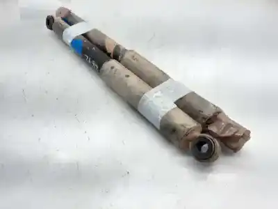 Second-hand car spare part rear shock absorber for nissan pick-up (d22) td doble cabina navara 4x4 oem iam references 5621035g00