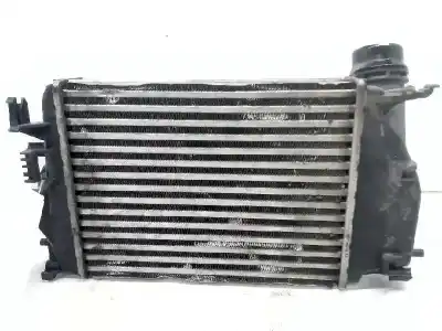 İkinci el araba yedek parçası intercooler için nissan qashqai (j11e) hra223 oem iam referansları 144614ej0a  