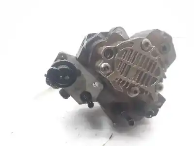Pièce détachée automobile d'occasion POMPE À INJECTION pour NISSAN PRIMERA BERLINA (P12)  Références OEM IAM 8200108225  
