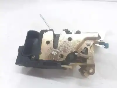 Second-hand car spare part left front door lock for daewoo lanos se oem iam references 96305409  
