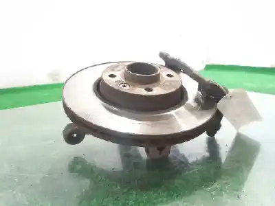 Second-hand car spare part front right knuckle for renault clio iii imusic confort dynamique 68 cv / 50 kw oem iam references 8200345945  