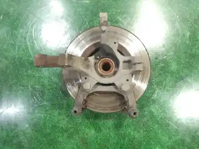 Second-hand car spare part front right knuckle for renault clio iii imusic confort dynamique 68 cv / 50 kw oem iam references 8200345945  