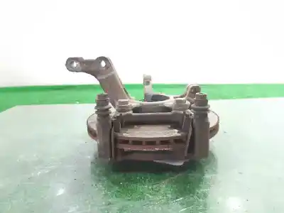 Second-hand car spare part front right knuckle for renault clio iii imusic confort dynamique 68 cv / 50 kw oem iam references 8200345945  