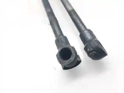 Автозапчастина б/у амортизаторі багажника/дверей для audi a3 (8l) 1.9 tdi посилання на oem iam 8d0827552  