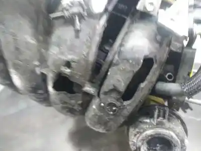 Pièce détachée automobile d'occasion moteur complet pour toyota auris active références oem iam 1zr  