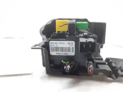 Second-hand car spare part fuse box unit for peugeot 208 i (ca_, cc_) 1.2 vti 82 oem iam references 9666232680