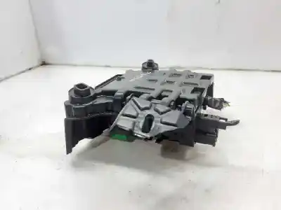 Second-hand car spare part fuse box unit for peugeot 208 i (ca_, cc_) 1.2 vti 82 oem iam references 9666232680  