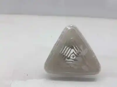 Second-hand car spare part left side light for renault kangoo furgón compact comfort oem iam references 8200439492