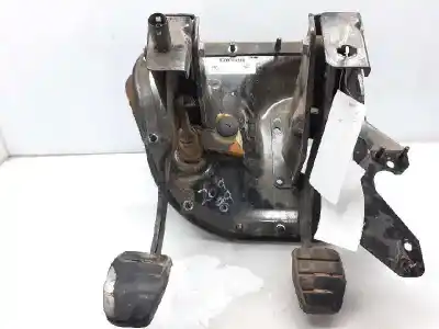 Second-hand car spare part brake pedal for renault master ii phase 2 combi combi 2t8 l1 9 - plazas oem iam references 8200704580  