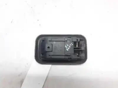 Автозапчасти б/у левая передняя внутренняя ручка за fiat ducato caja cerr. techo sobreelev. (desde 03.02) maxi 2.8 jtd 4x4  batalla 3700 128 cv / 94 kw ссылки oem iam a739  