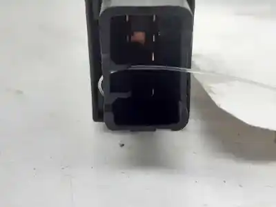 Second-hand car spare part rear left power window switch for hyundai getz (tb) 1.5 crdi oem iam references 935801c010ax