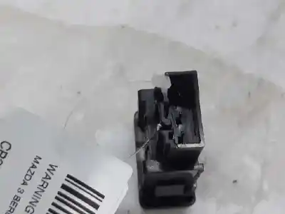 Peça sobressalente para automóvel em segunda mão interruptor 4 piscas - emergência por mazda 3 sedán (bk) 1.6 di turbo (bk12y) referências oem iam cp2k664h0