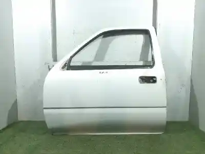 Peça sobressalente para automóvel em segunda mão porta da frente esquerda por toyota hilux vi (_n1_) (ln145, ln150) 2.4 d (ln145. ln150) 75 cv / 55 kw referências oem iam 6700235390  