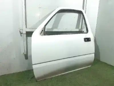 Peça sobressalente para automóvel em segunda mão porta da frente esquerda por toyota hilux vi (_n1_) (ln145, ln150) 2.4 d (ln145. ln150) 75 cv / 55 kw referências oem iam 6700235390  