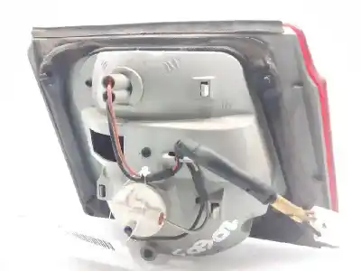 Автозапчасти б/у внутренний правый задний фонарь за kia carens ii monospace (fj) 2.0 crdi ссылки oem iam 0k2jb51180