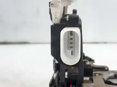 Second-hand car spare part left front door lock for volkswagen caddy ka/kb (2c) kasten oem iam references 5tb837015b  