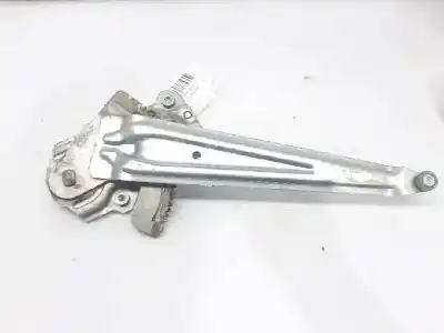 Автозапчастина б/у регулятор скла заднього правого для suzuki swift berlina (mz) gl посилання на oem iam 8351063j10000