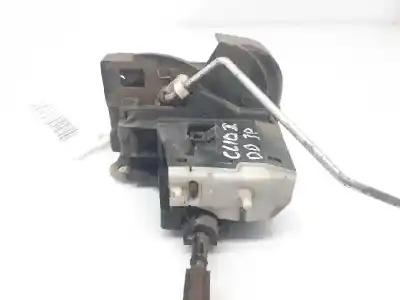 Pezzo di ricambio per auto di seconda mano serratura porta anteriore destra per renault clio ii fase i (b/cbo) 1.9 dti diesel 80 cv / 59 kw riferimenti oem iam 7701045305   Pezzo di ricambio per auto di seconda mano serratura porta anteriore destra per renault clio ii fase i (b/cbo) 1.9 dti diesel 80 cv / 59 kw riferimenti oem iam 7701045305